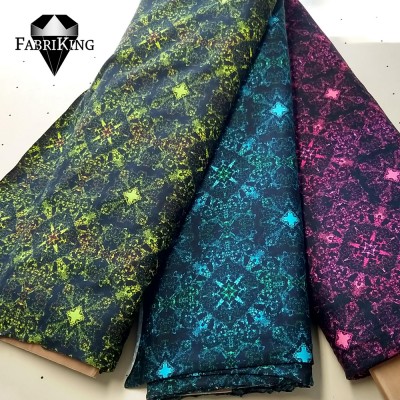 Jewel-kuosi kaikissa kolmessa sävyssä